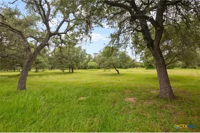 2955 Fannin Oaks, Victoria, TX 77905 - Photo 6