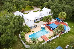 2955 Fannin Oaks, Victoria, TX 77905 - Photo 2