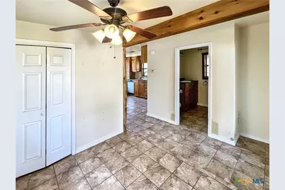 2090 E Us-90, Seguin, TX 78155 - Photo 6