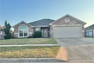3610 Armstrong County Ct, Killeen, TX 76549 - Photo 2