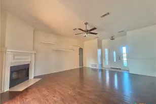 3610 Armstrong County Ct, Killeen, TX 76549 - Photo 4