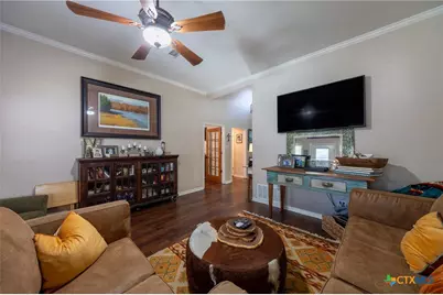 704 E 16th Street, Cameron, TX 76520 - Photo 6