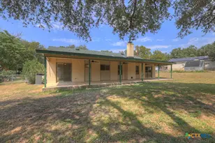 1260 Flaming Oak Dr, New Braunfels, TX 78132 - Photo 32