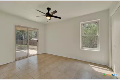 1260 Flaming Oak Drive, New Braunfels, TX 78132 - Photo 20