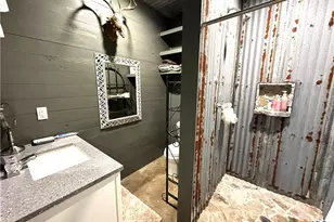 000-A Juan Antonio Rd, Victoria, TX 77904 - Photo 8