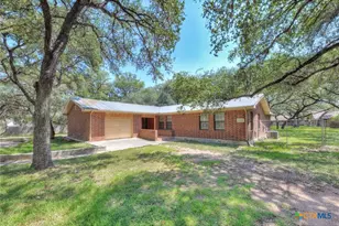 610 Rainbow Ridge, Canyon Lake, TX 78133 - Photo 2