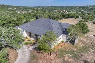 216 Lone Mountain, New Braunfels, TX 78132 - Photo 2