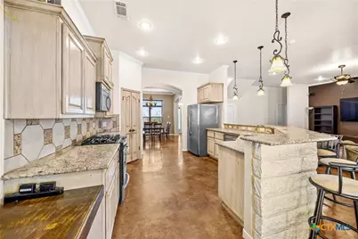 3917 Walden Creek Crossing, Harker Heights, TX 76548 - Photo 4