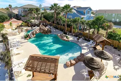 1813 S 11th Street #106, Port Aransas, TX 78373 - Photo 1