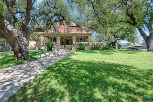 401 W 4th St, Lampasas, TX 76550 - Photo 4