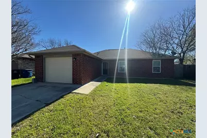 2221 Michigan Street, New Braunfels, TX 78130 - Photo 2