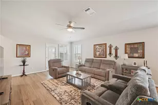 1281 Carl Gln, New Braunfels, TX 78130 - Photo 14