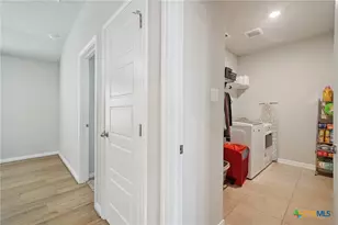 1281 Carl Gln, New Braunfels, TX 78130 - Photo 30