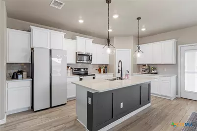 5743 St Charles Drive, Belton, TX 76513 - Photo 8