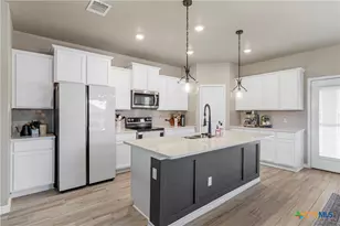 5743 St Charles Dr, Belton, TX 76513 - Photo 8