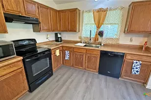 2403 Bluebonnet Dr, Killeen, TX 76549 - Photo 10