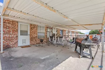 905 Black Diamond Circle #7, Hewitt, TX 76643 - Photo 22