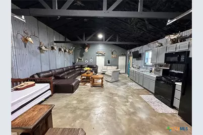 000-B Juan Antonio Road, Victoria, TX 77904 - Photo 12