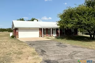 369 County Rd 3367, Kempner, TX 76539 - Photo 1
