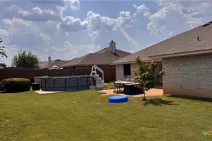 4504 Lonesome Dove Dr, Killeen, TX 76549 - Photo 2