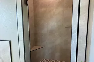 1019 Alice Cir, Temple, TX 76502 - Photo 16