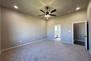 1019 Alice Cir, Temple, TX 76502 - Photo 14