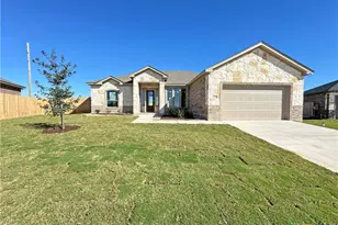 1019 Alice Cir, Temple, TX 76502 - Photo 1
