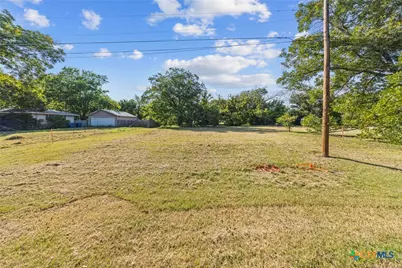 307 S Austin, Holland, TX 76534 - Photo 8