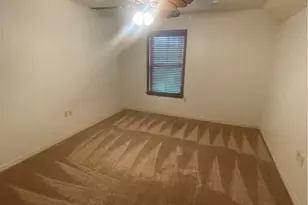 34 Cotswold Ln, Victoria, TX 77904 - Photo 10