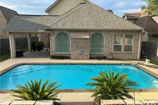 34 Cotswold Ln, Victoria, TX 77904 - Photo 2