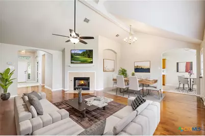 450 Walnut Heights Boulevard, New Braunfels, TX 78130 - Photo 2