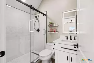 2346 Haven Bluff Ct, New Braunfels, TX 78132 - Photo 32