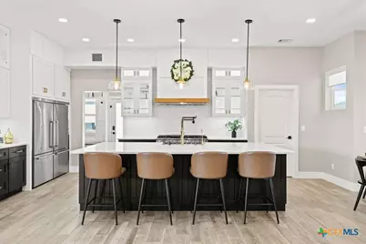 2346 Haven Bluff Court, New Braunfels, TX 78132 - Photo 10