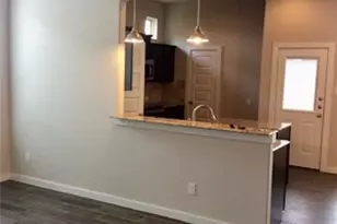 562 Creekside Frst, New Braunfels, TX 78130 - Photo 2