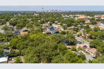 215 Poppy Street, San Antonio, TX 78203 - Photo 4