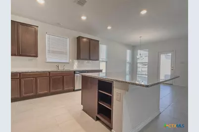 440 Sunrise Park, Seguin, TX 78155 - Photo 14