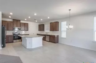 440 Sunrise Pk, Seguin, TX 78155 - Photo 10