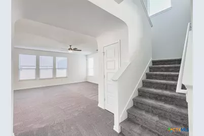 440 Sunrise Park, Seguin, TX 78155 - Photo 6