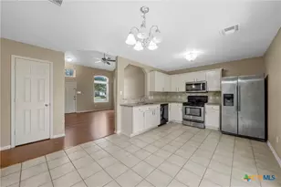 2313 Maedell Dr, Killeen, TX 76542 - Photo 8