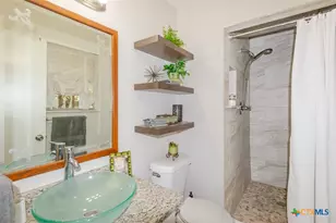 919 Holly St, Copperas Cove, TX 76522 - Photo 6