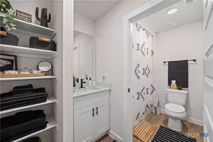 600 Davis Mountain Dr, Lockhart, TX 78644 - Photo 22