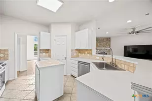 498 Aspen Cir, Killeen, TX 76549 - Photo 14