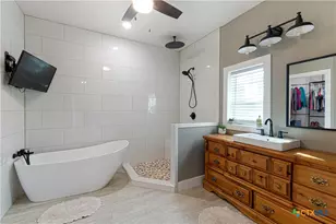 1441 Co Rd 111, Lampasas, TX 76550 - Photo 24