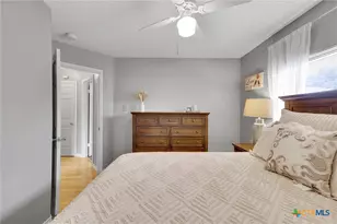 6747 Sunlit Pass Dr, San Antonio, TX 78239 - Photo 32