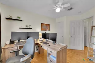 6747 Sunlit Pass Dr, San Antonio, TX 78239 - Photo 28