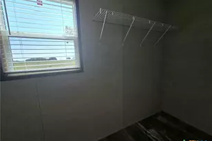 200 Beckham Dr, Dale, TX 78616 - Photo 6