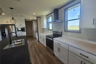 330 Beckham Dr, Dale, TX 78616 - Photo 4