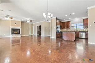 180 Honeysuckle Dr, Killeen, TX 76549 - Photo 18