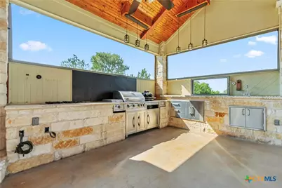 180 Honeysuckle Drive, Killeen, TX 76549 - Photo 10