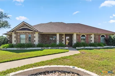 180 Honeysuckle Drive, Killeen, TX 76549 - Photo 2
